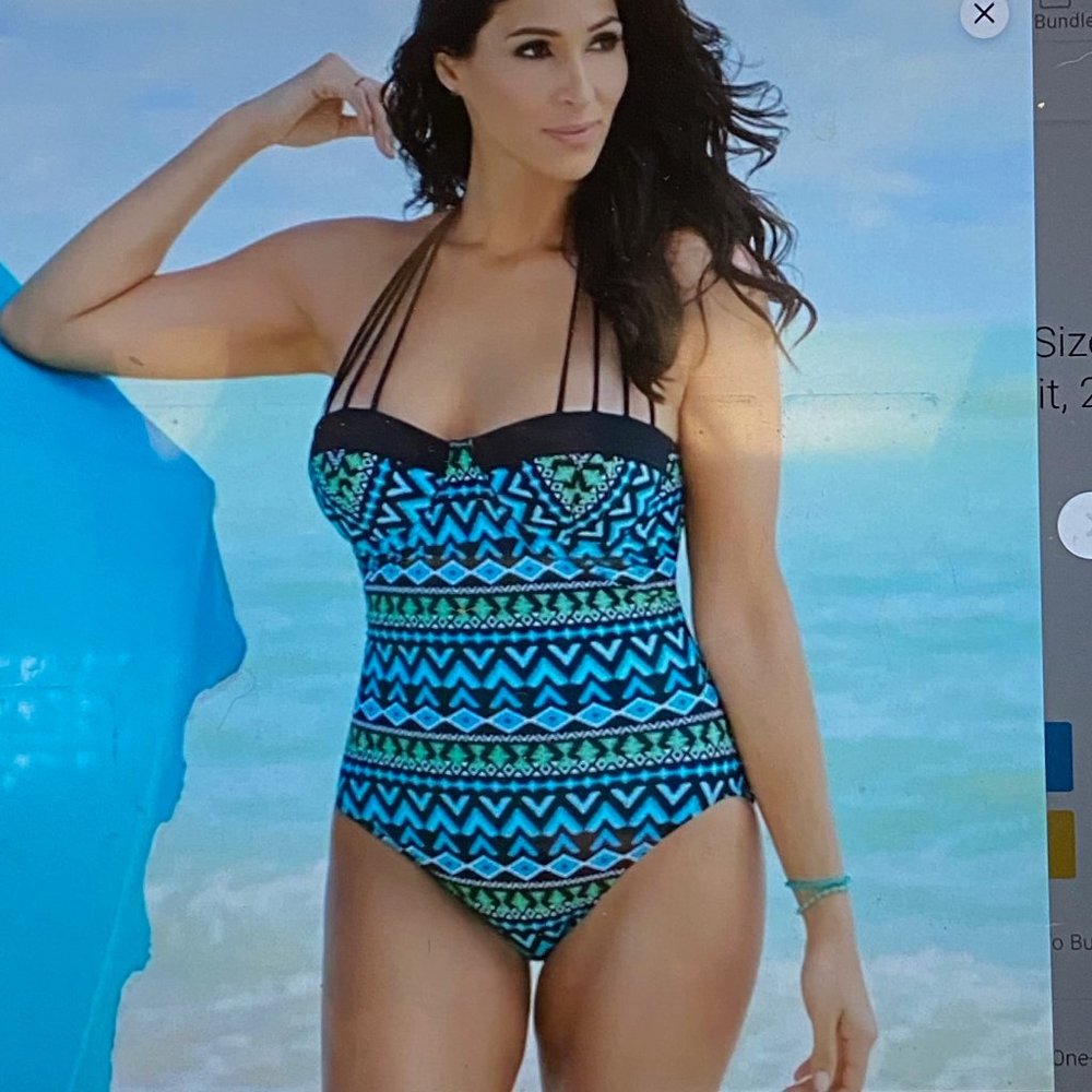 NWT  Women Plus Swimsuit 100 DEGREES Strappy HALTER Tie-Neck ONE PIECE